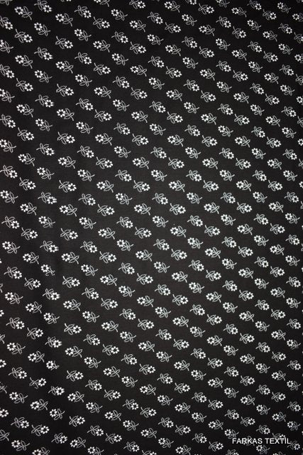 1803 fekete alapon fehér margaréta